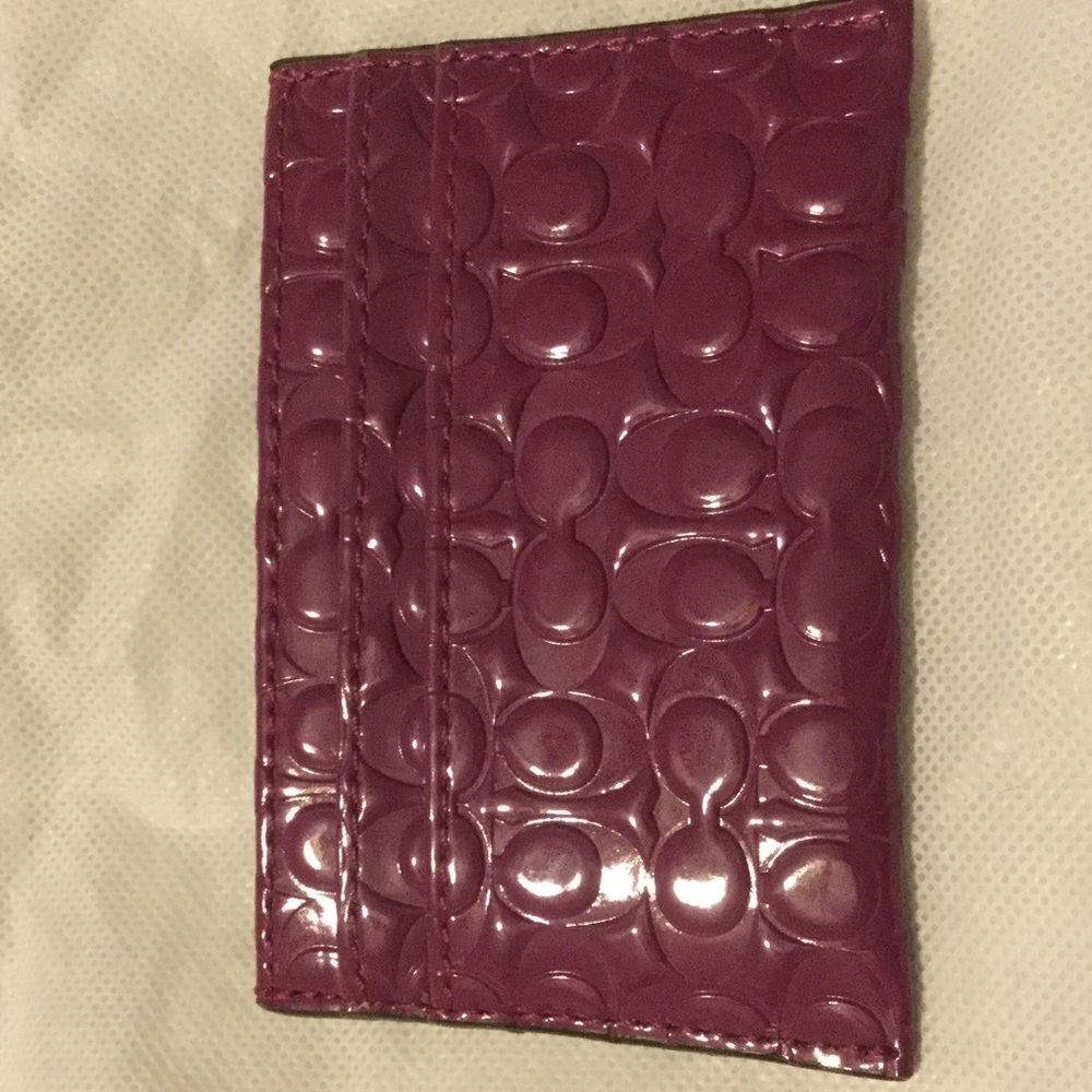 Coach plum patent leather signature credit card